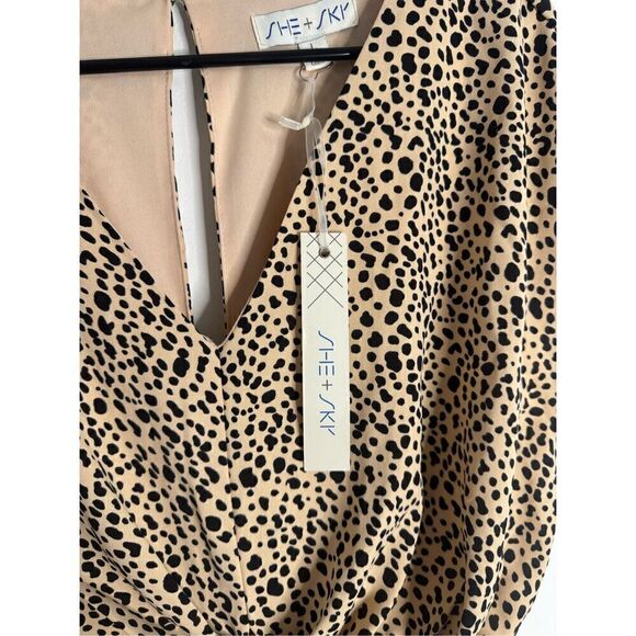She and Sky Leopard Print Romper L - Picture 5 of 10